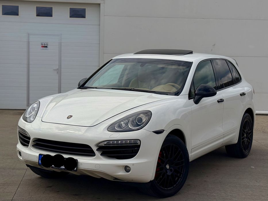 Porshe cayenne 2012**3.0d*trapa*alb*0daune**