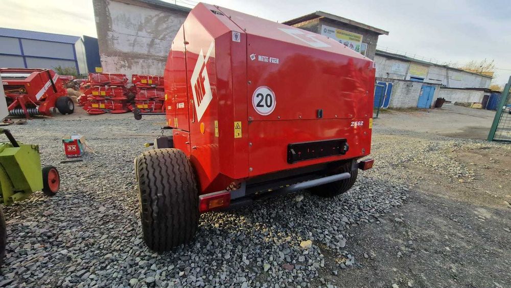 Пресс-подборщик Metal Fach Z-562