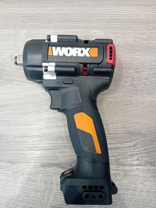 Mașina de înșurubat cu impact WORX WX 273 / 20V