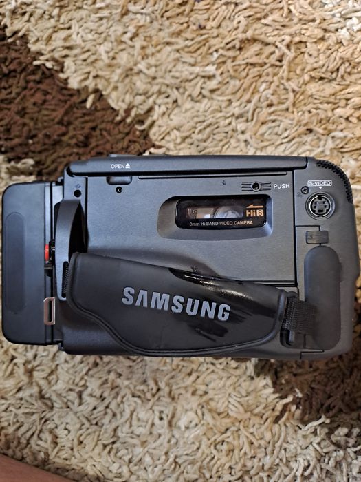 Samsung VP-H68 Video Camera Recorder