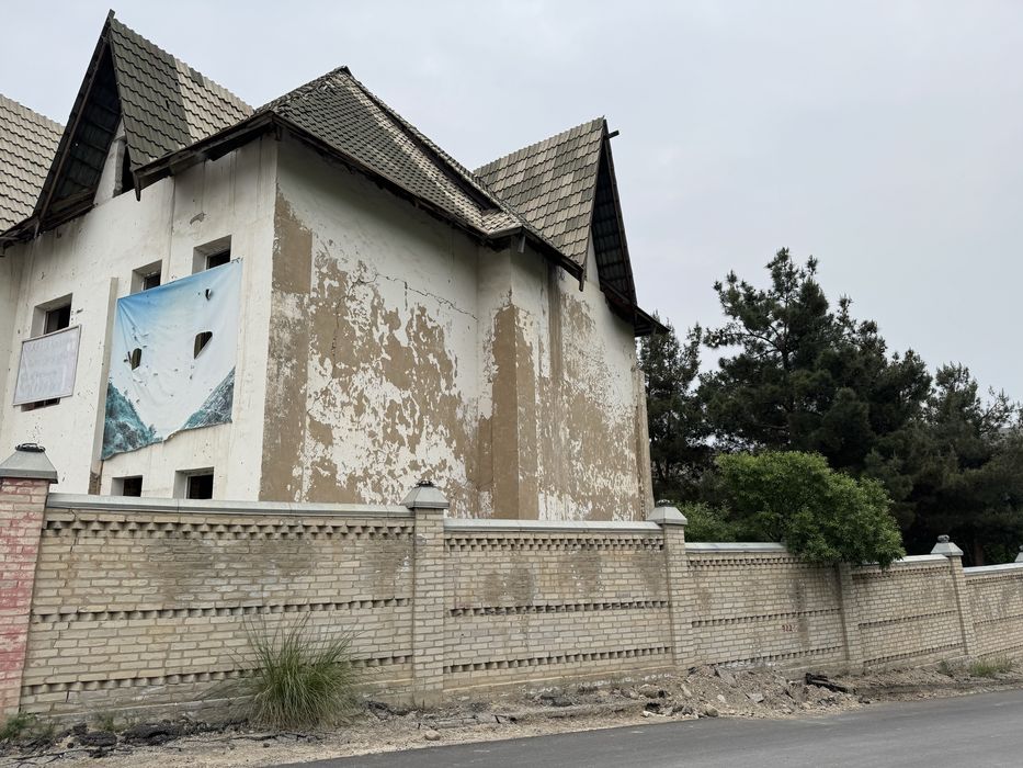 Нотурар бино (дам олиш маскани, дача)