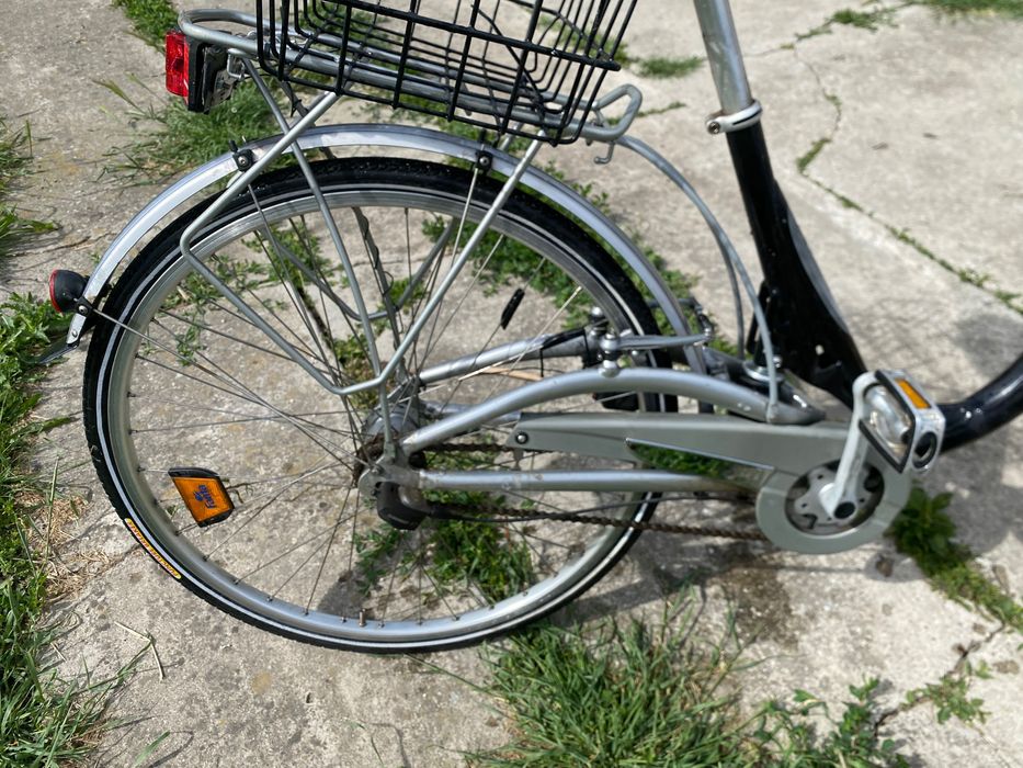 Bicicletă damă Hercules 28” City Bike cu suspensie și coș