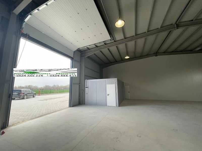 Продава се Промишлена сграда в Пловдив, Индустриална зона - Север - 2154 кв.м за 1000 €/кв.м - Снимка #2