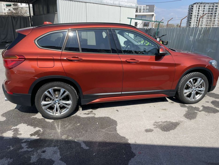BMW X1 2.5 първи собственик