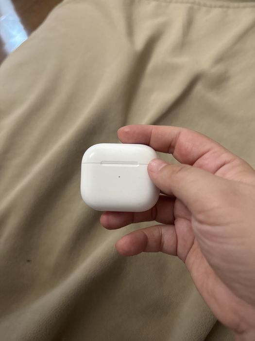 Кейс от Airpods 3  оригинал