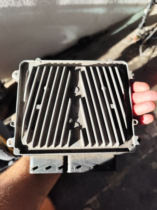 Компютър двигател ECU Mercedes Ml350 272кс W164