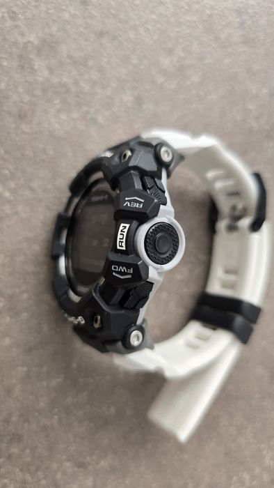 часовник Casio G-Shock GBD-100