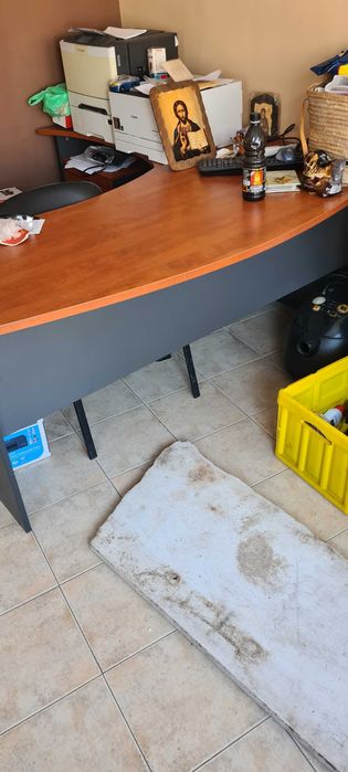 Бюро за офис ъглово