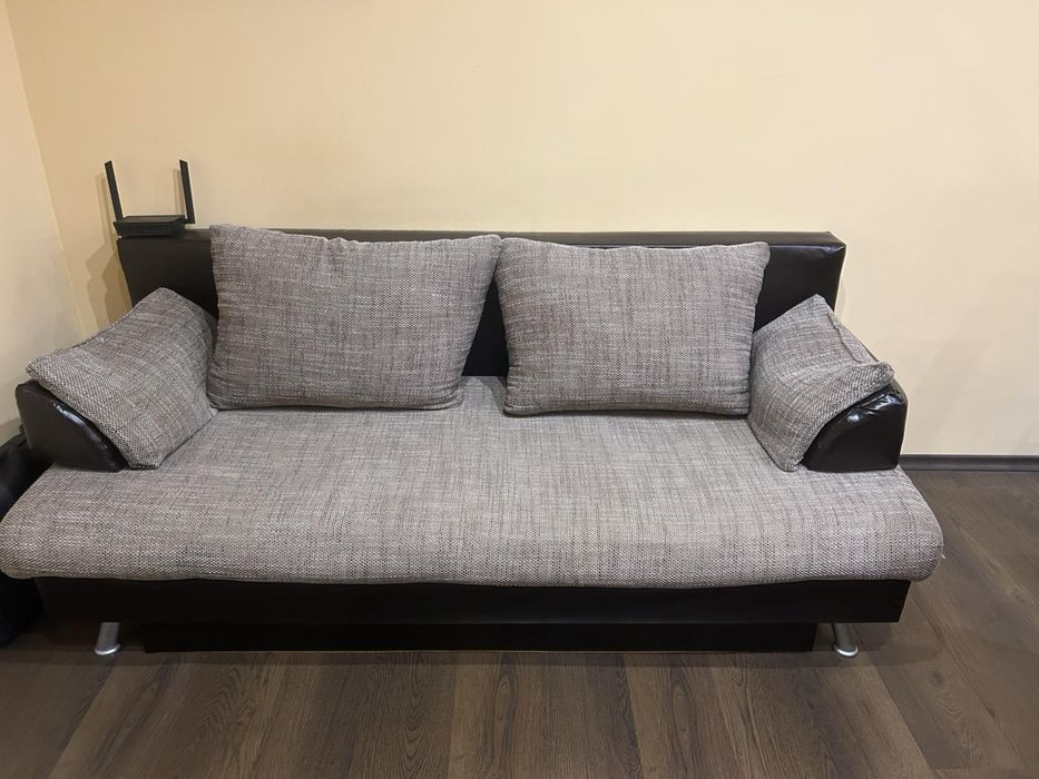 Диван за всекидневна