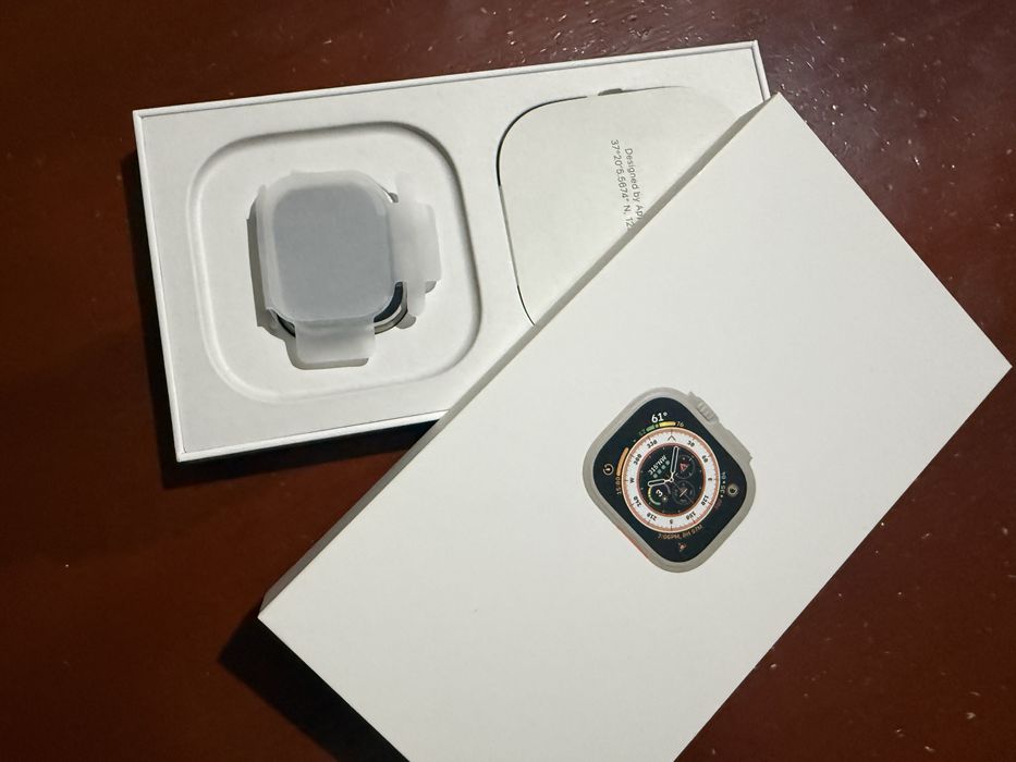 Apple watch ultra 49mm.