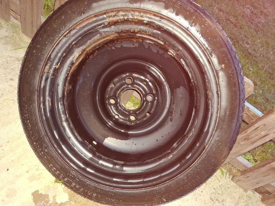 Резервна гума патерица