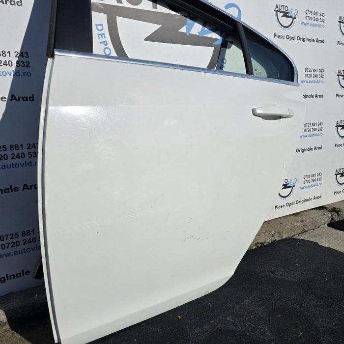 Portiera usa alba Z40R stanga spate Opel Insignia facelift