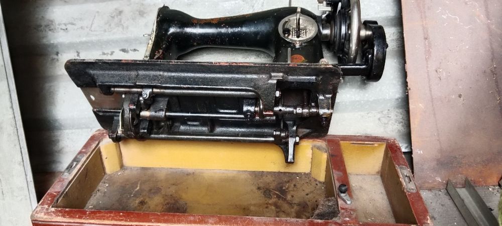 Швейная ручная машинка Подольск