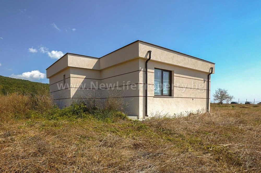 Продава се Къща в с. Кошарица, Област Бургас - 131 кв.м за 1222 €/кв.м - Снимка #9