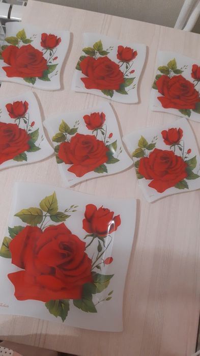 Сервировочные тарелки