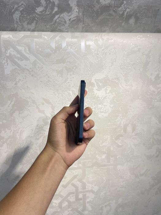 IPhone 13 mini sotiladi