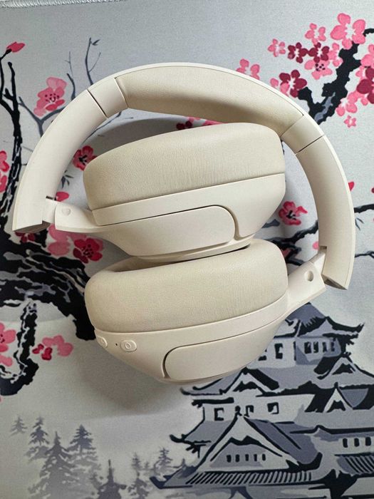 Продам беспроводные наушники