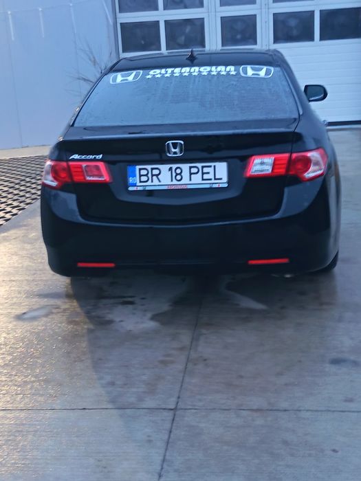 Vand sau schimb, Honda Acord!