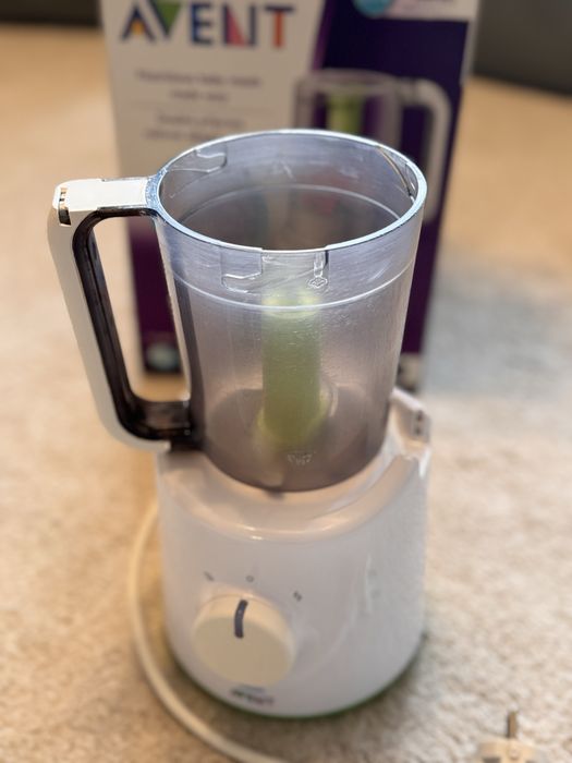 Aparat Philips Avent 2 in 1 pentru gatit la aburi si blender