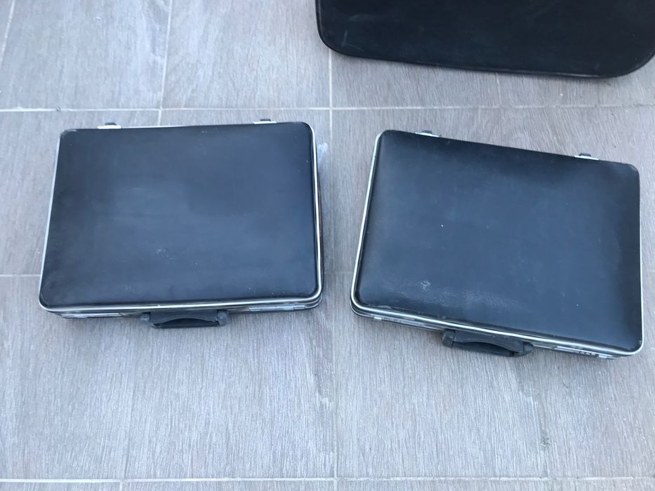 Стари куфари от едно време