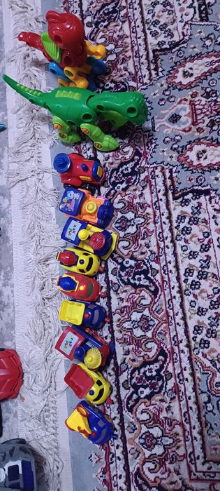 Пакет машинок для детей
