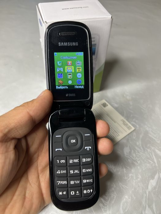 Продам  телефон раскладушка Samsung E1272