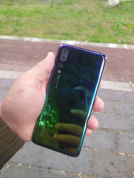 Huawei P20 Pro sotiladi