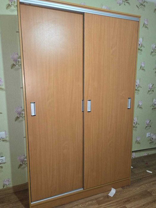 Прихожая, купейный шкаф