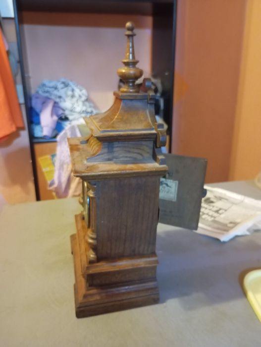 Раритетные настольные часы