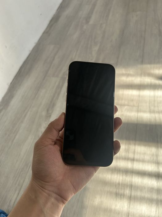 Продам айфон 16 про мах