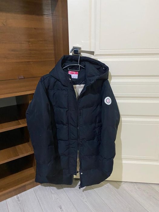 Продам куртку , для девочек