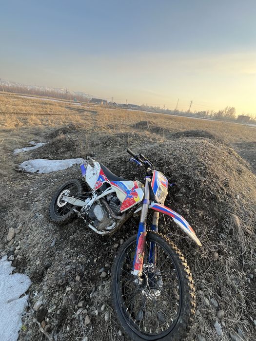 motoland  на номерах