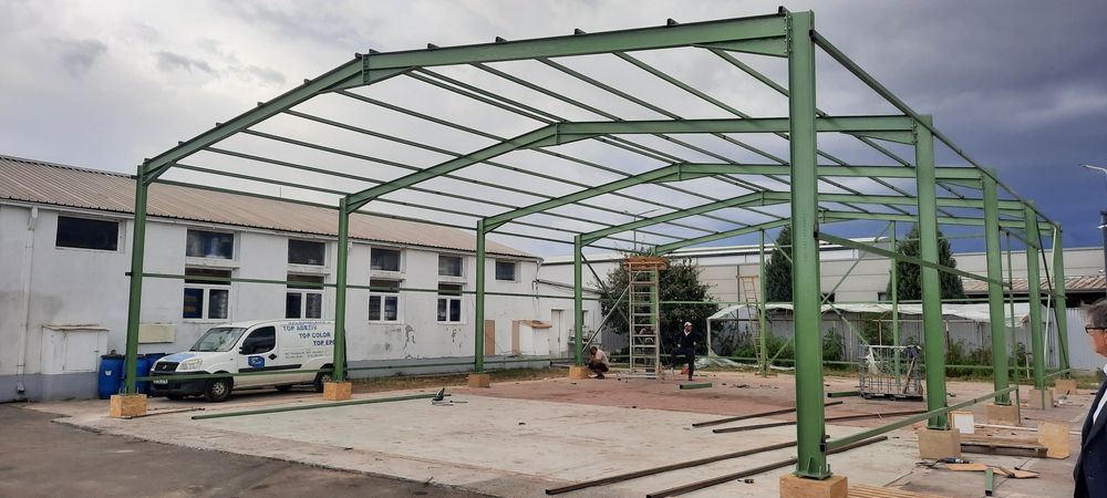 Vând hală metalică lucrăm fără avans