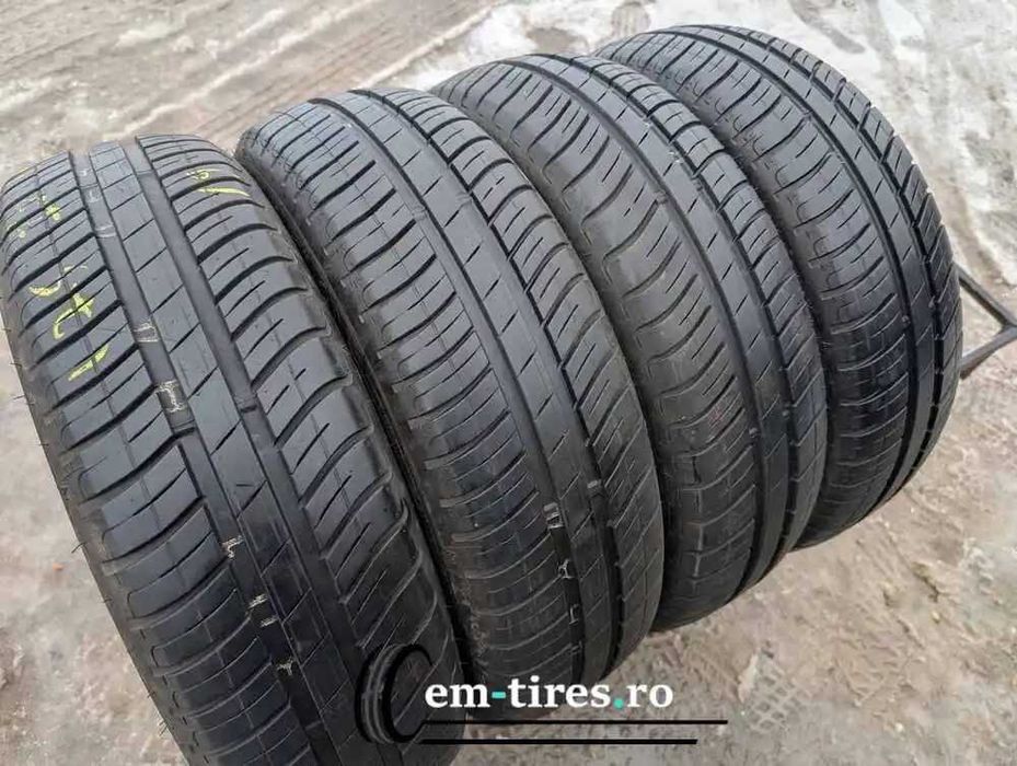 SET 4 Anvelope Vara 175/70 R14 DUNLOP Street Response 2 84T