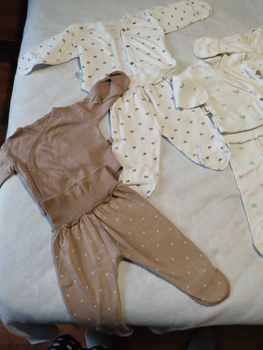 Одежда для новорожденных