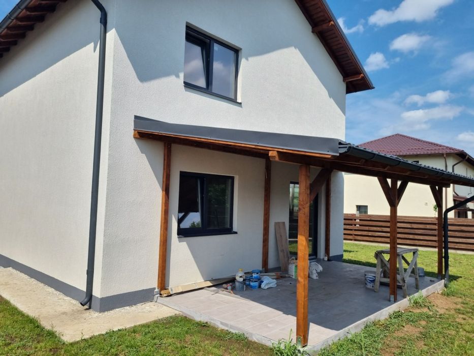 Vila Langa HOTEL CAPITOL P+E la drum Judetean