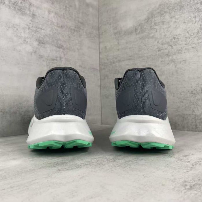 Нови мъжки маратонки The North Face M Vectiv Enduris 4 Bud/Grey