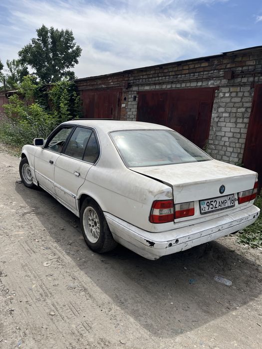 Продам Bmw520i е34