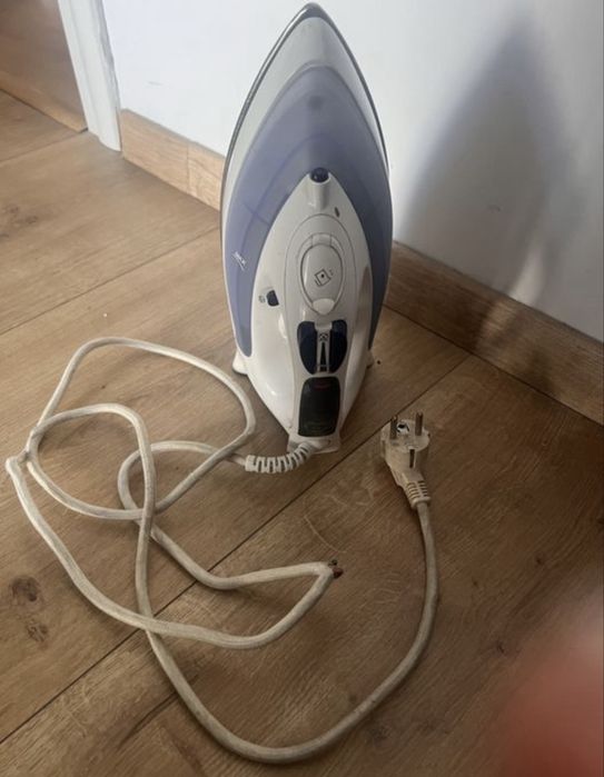 Fier de calcat rufe cu abur