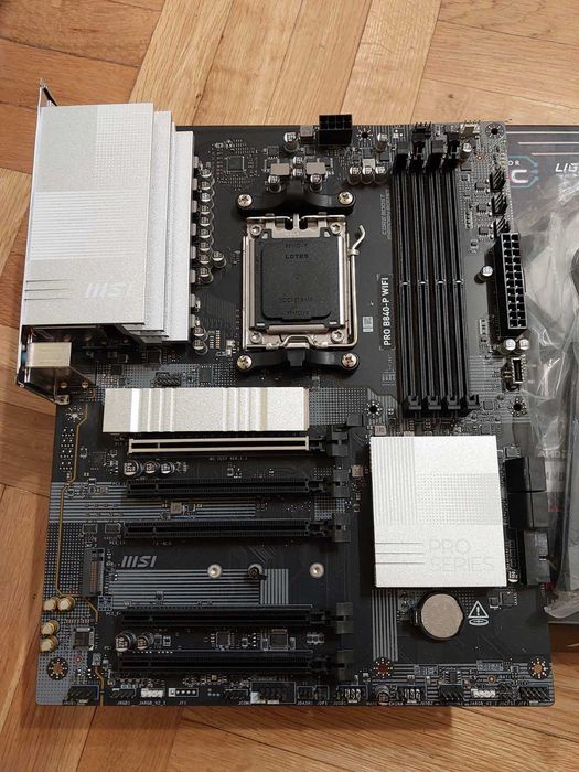 AMD Ryzen 5 7600X3D + MSI Pro B840-P Wi-Fi