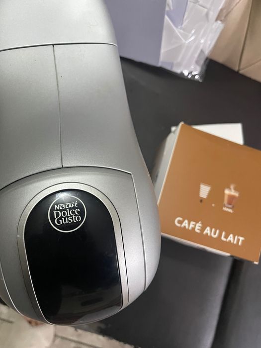Aparat de cafea Nescafe Dolce Gusto