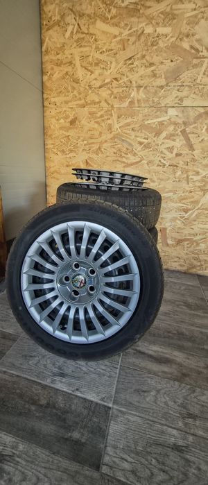 Зимни гуми с джанти 205/55R16 Alfa romeo