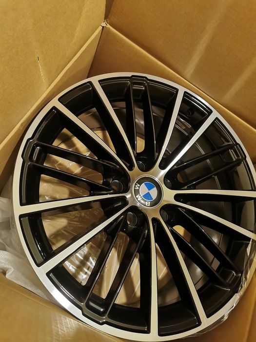 Vand jante de aliaj pentru bmw pe 18 model Exclusive