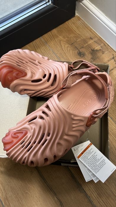 Crocs salehe bembury