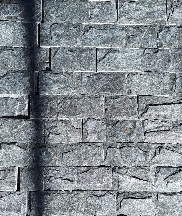 Гнайс камък за интериор и екстериор