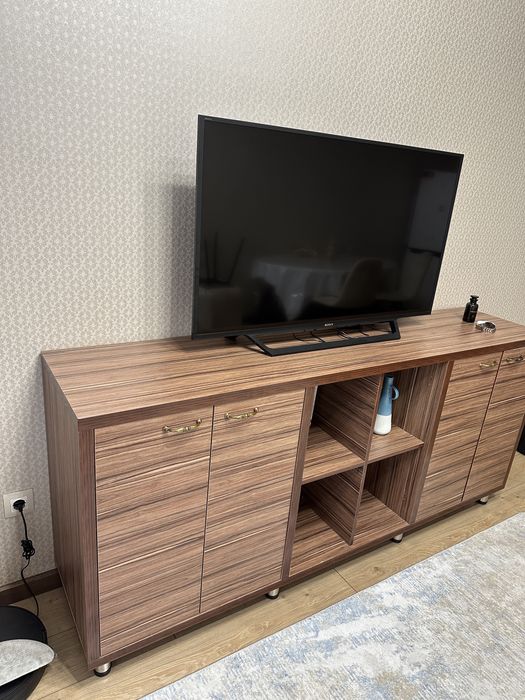Продам шкаф под телевизор