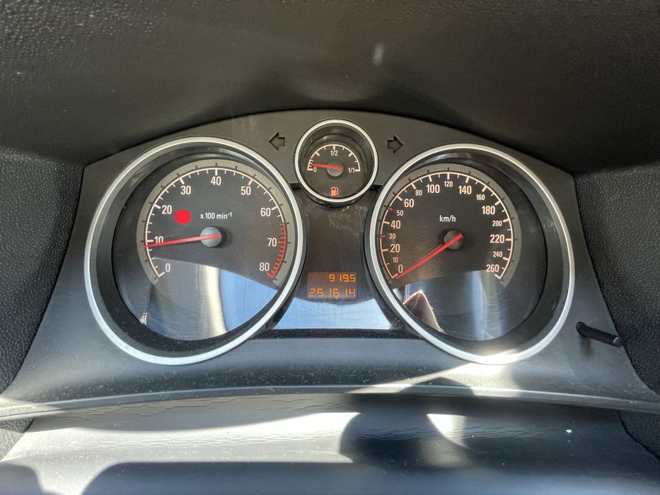 Opel Astra H 1.6 Benzina 2009