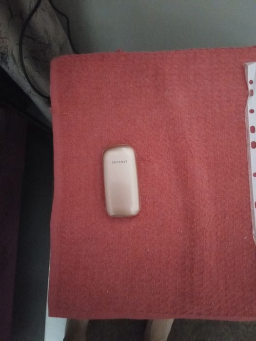 Продам новый кнопочный телефон