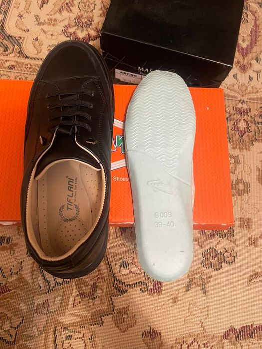 Ботинка (Туфли / Кроссы)