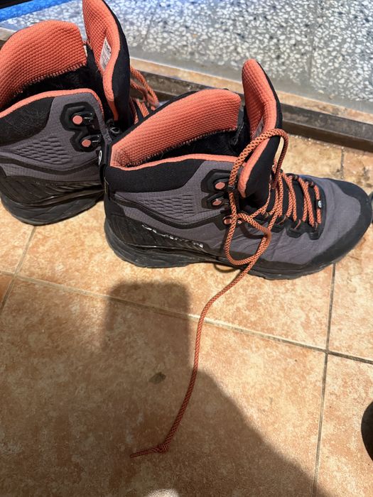 Планински обувки